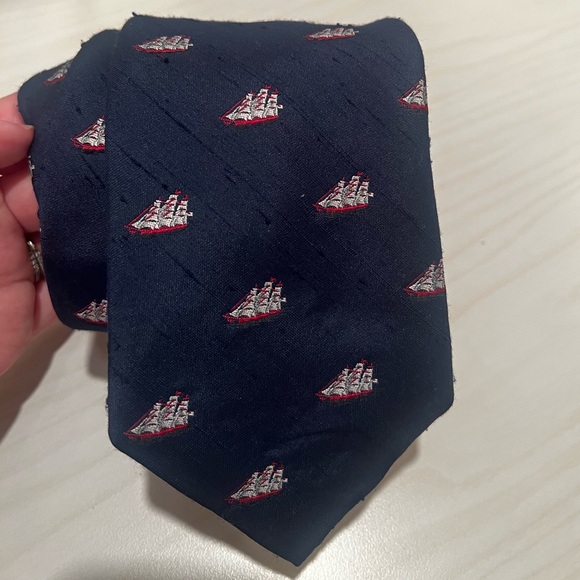 Vintage Embroidered Ship Nautical Necktie - Picture 1 of 6